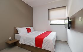 RedDoorz Syariah near Rumah Sakit Medika Dramaga
